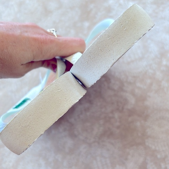 Brand New Havaianas White & Green Irish Good Luck Flip Flops Slide Thong Sandals - Picture 10 of 16